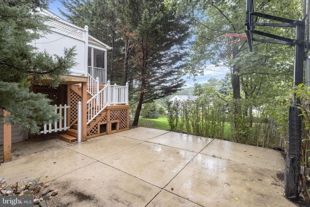 Photo of 923 ARRAN ROAD