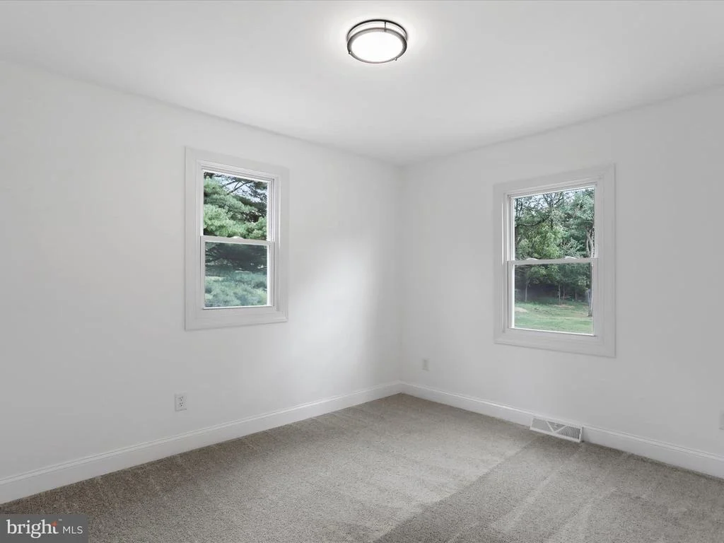 Photo of 11905 BOYD ROAD