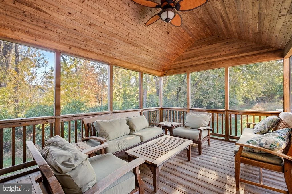 Photo of 116 WATERFALL LANE