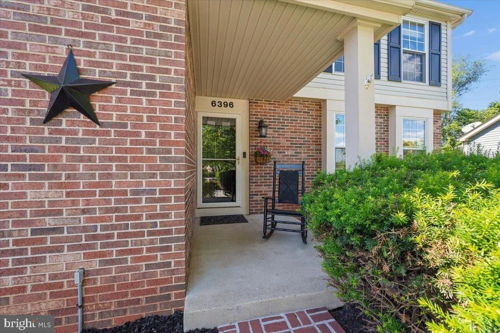 Photo of 6396 DEVONSHIRE LANE