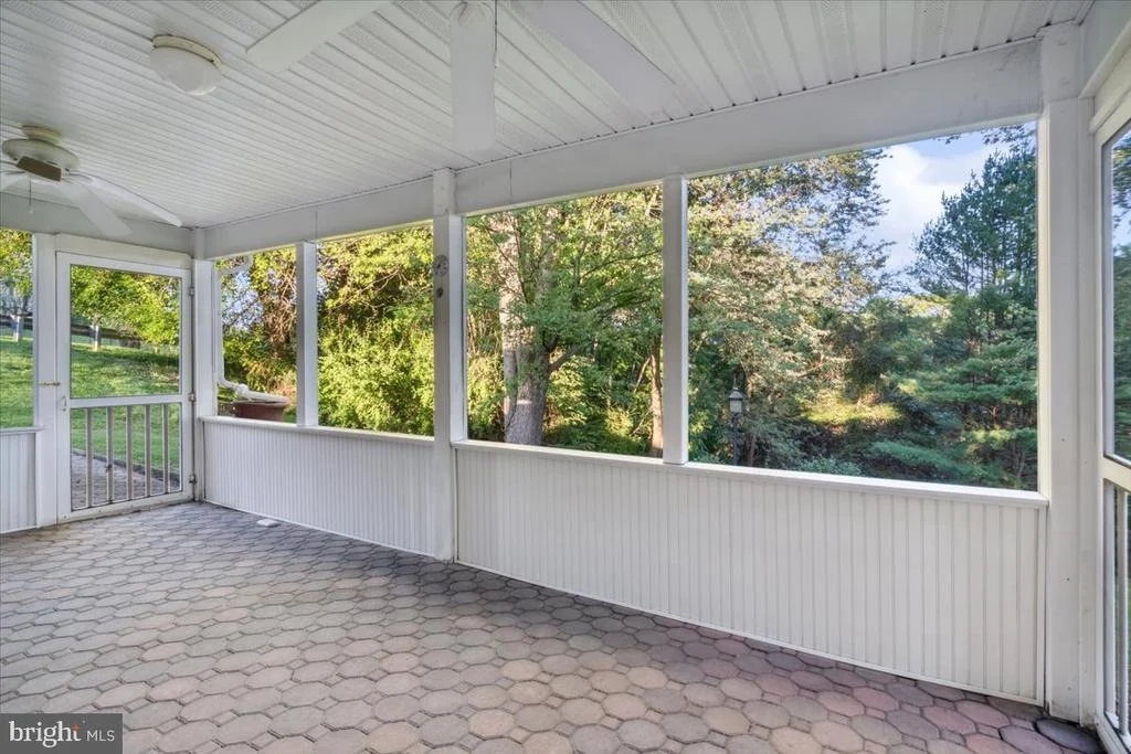 Photo of 8199 MIDDLE COURT