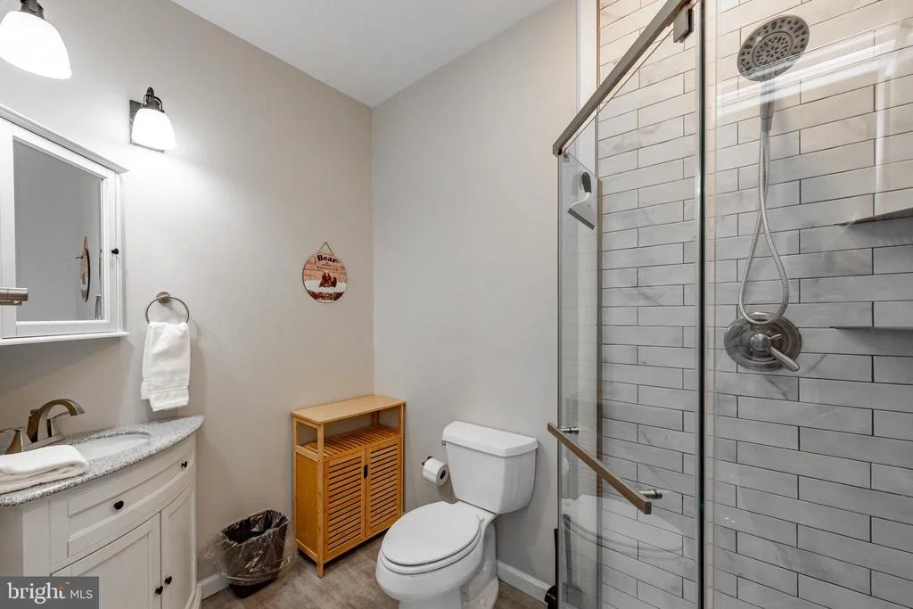 Photo of 220 BILTMORE VIEW