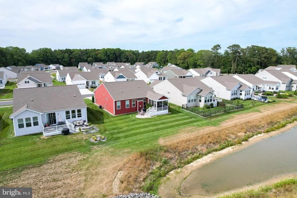 Photo of 25068 TREEVIEW LN