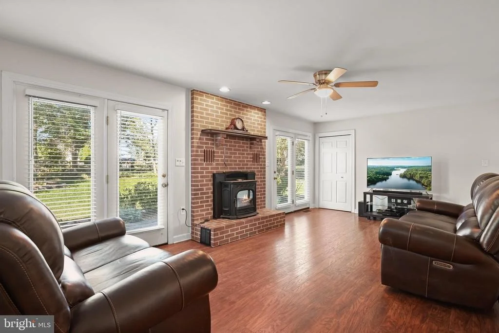 Photo of 1672 THRASHER DRIVE