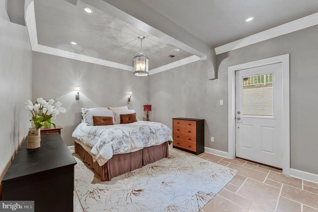 Photo of 11101 CHESSINGTON PLACE