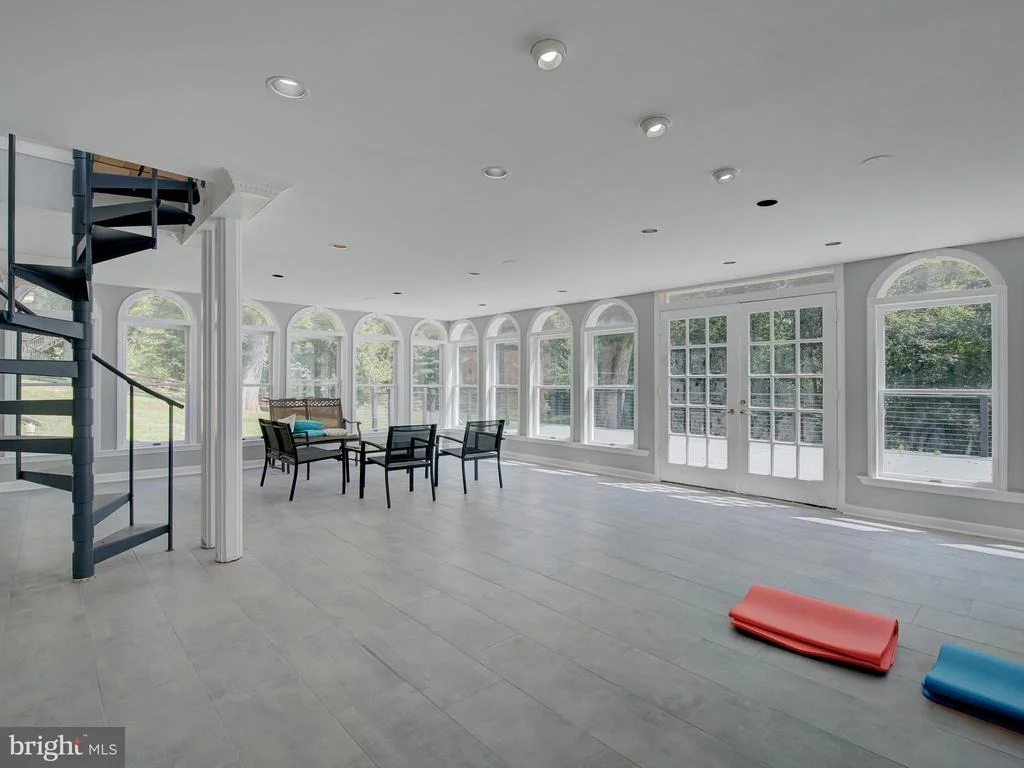 Photo of 11769 HOLLYVIEW DRIVE