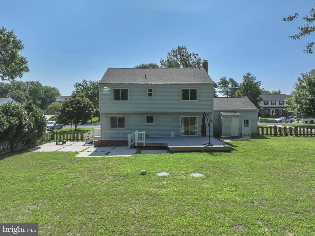 Photo of 8327 SAIL COURT