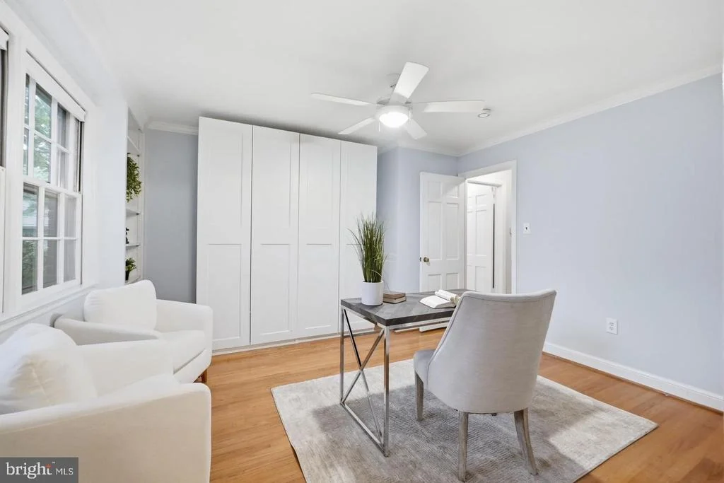 Photo of 5910 OVERLEA ROAD
