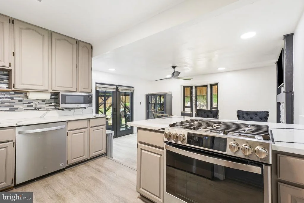 Photo of 4313 IVY GLEN ROAD