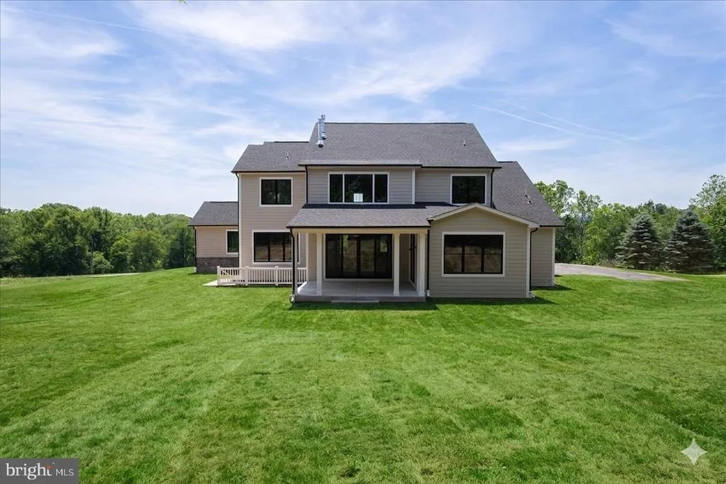 Photo of 3237 PARK MILLS ROAD