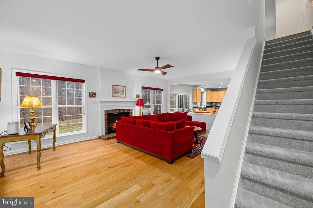 Photo of 8068 PAPER BIRCH DRIVE