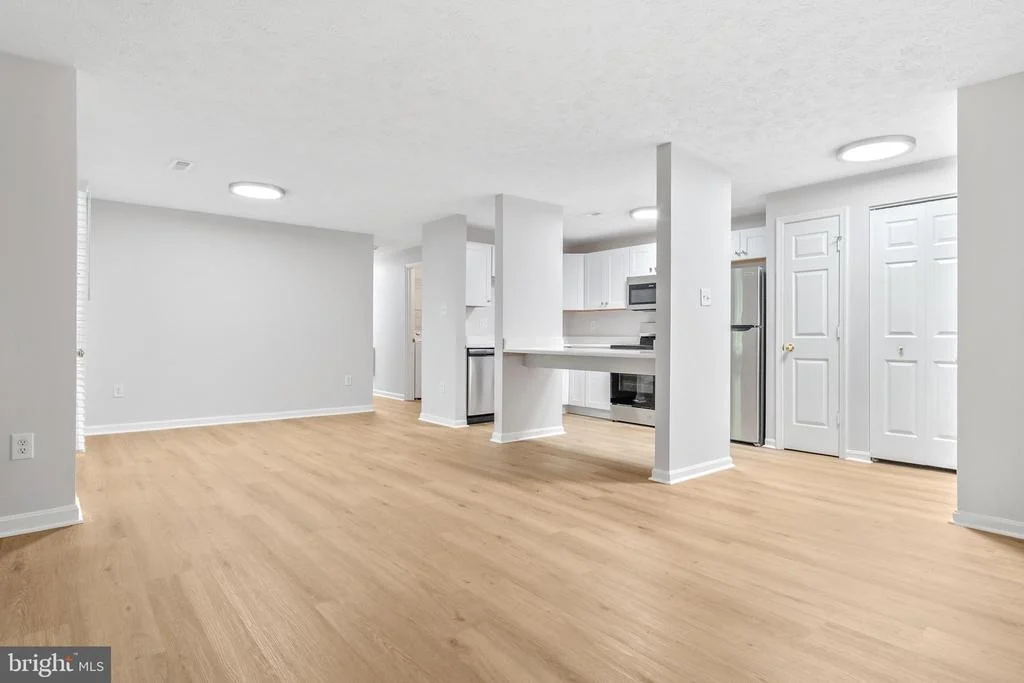 Photo of Unit BC at 2149 WAINWRIGHT COURT