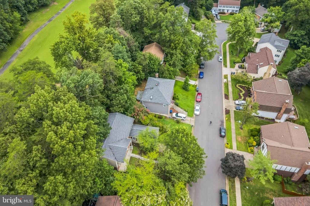 Photo of 16080 DEER PARK DRIVE