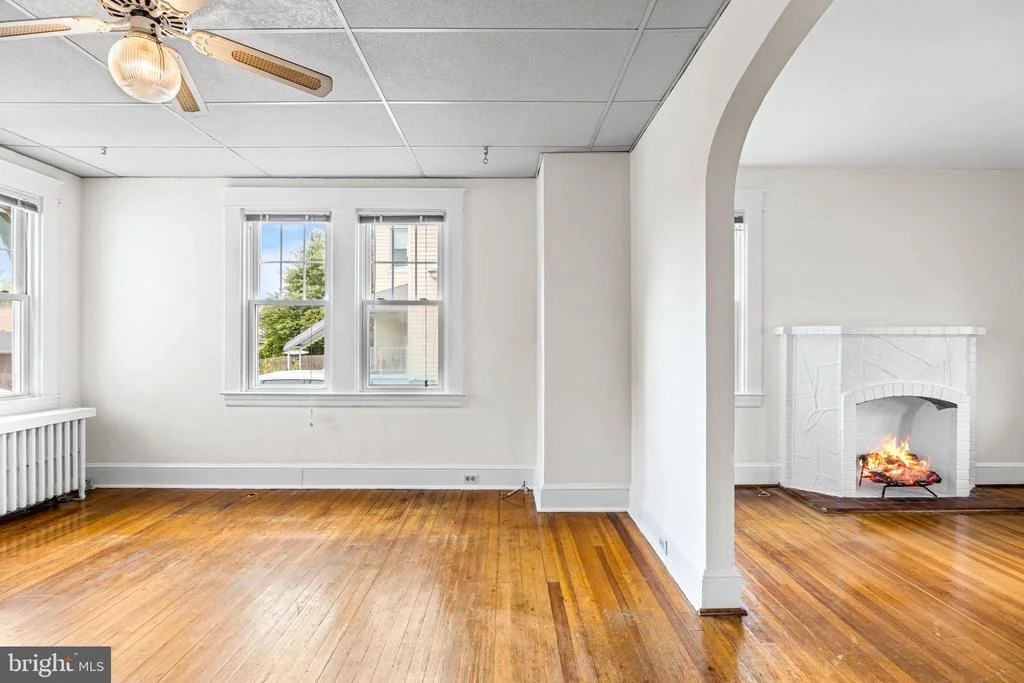 Photo of 1257 CIRCLE DRIVE