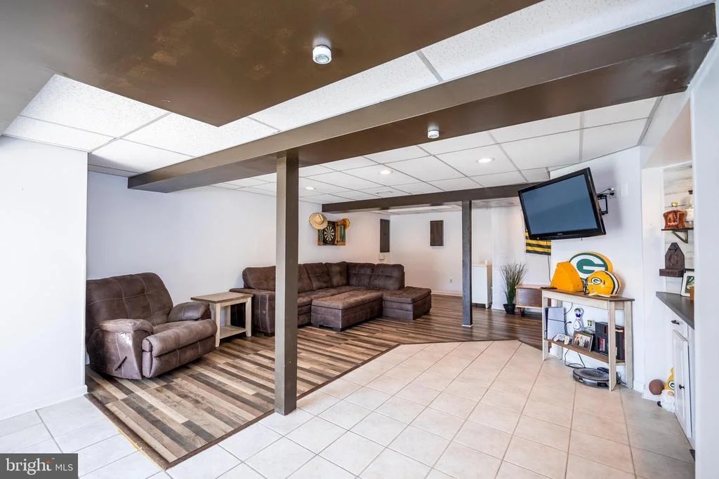 Photo of 1407 VALLEY FORGE WAY