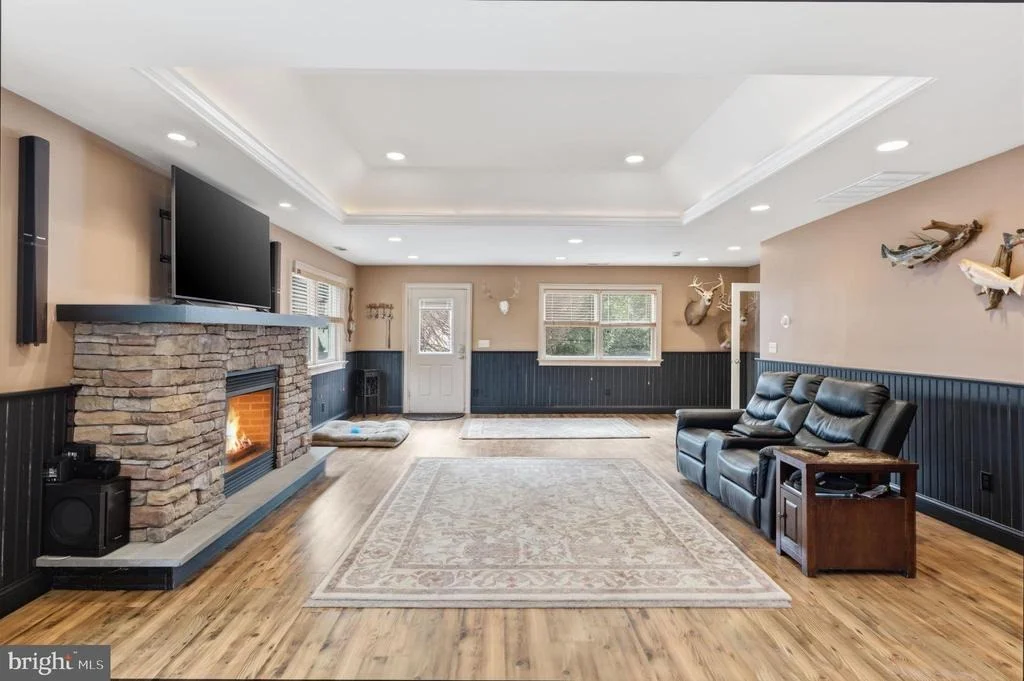 Photo of 682 WHIRLAWAY DRIVE