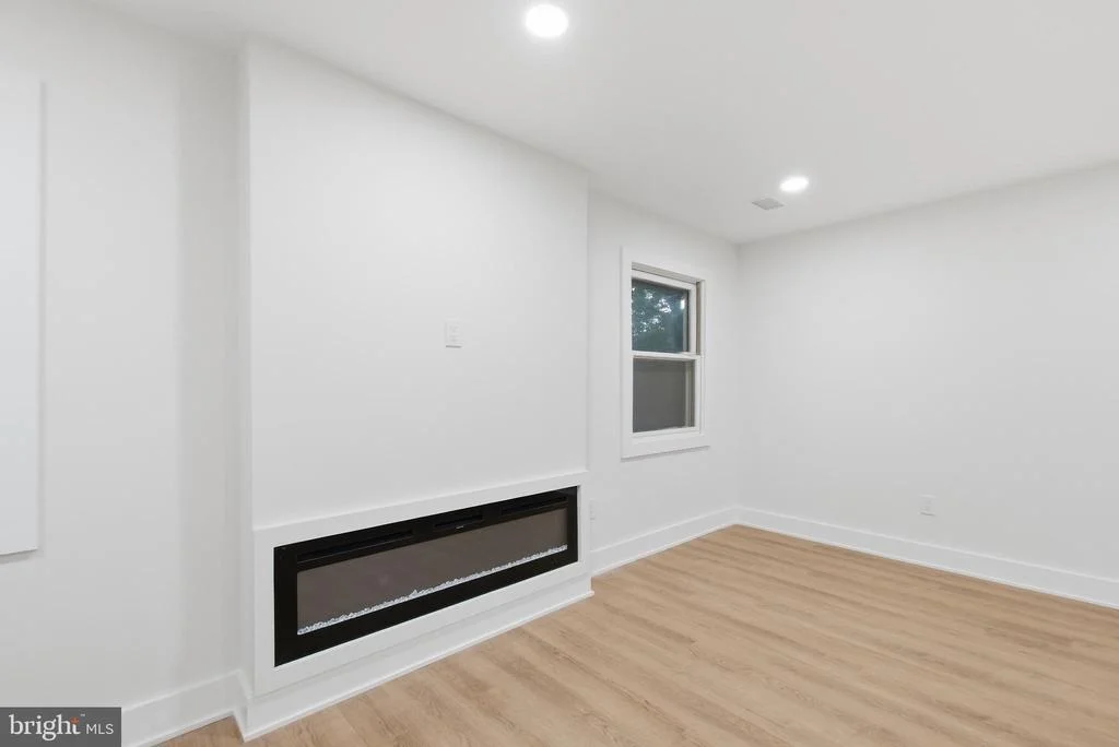 Photo of 8804 STRAUSE COURT