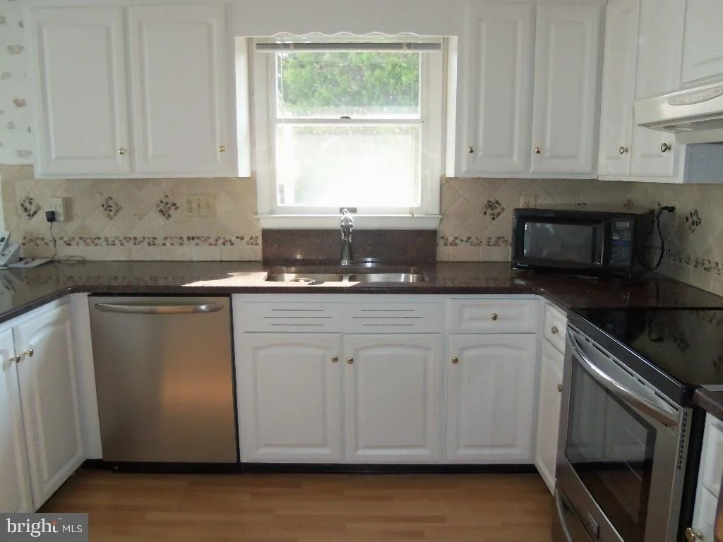 Photo of 34 BAYSIDE DRIVE