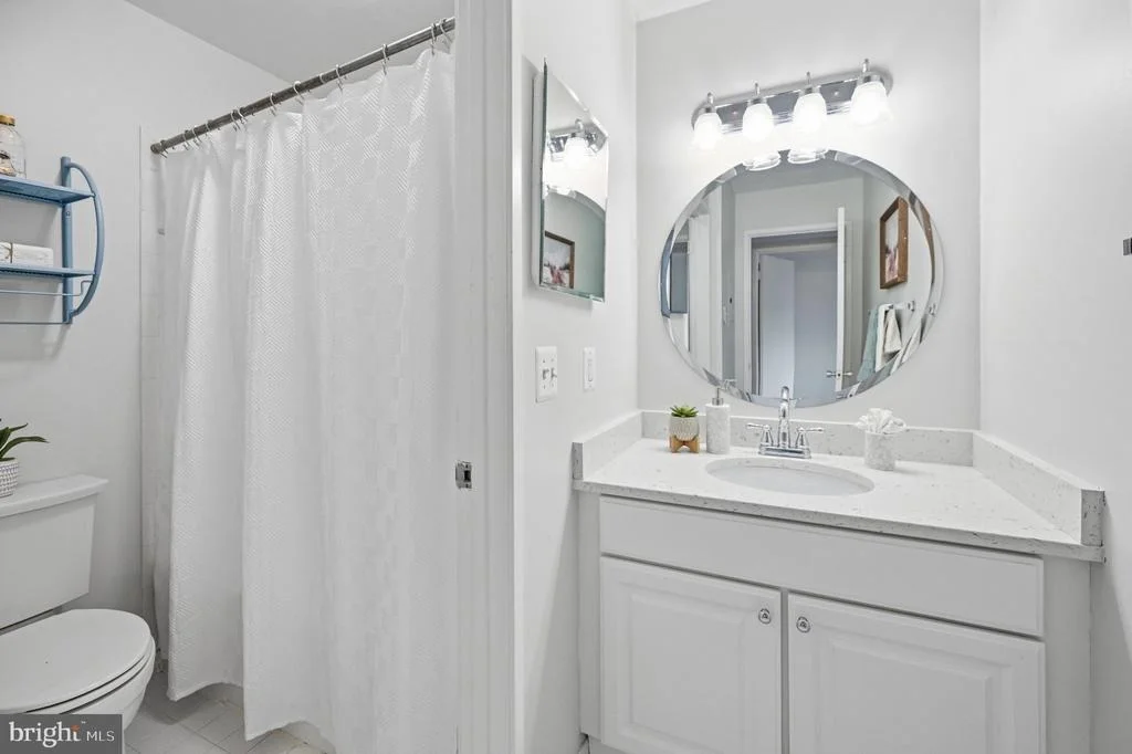 Photo of Unit C at 1659 PARKCREST CIRCLE
