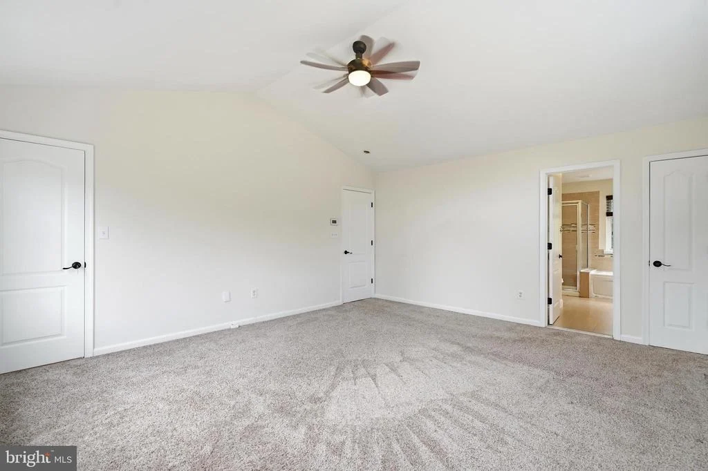 Photo of 5082 SPRINGHOUSE CIRCLE