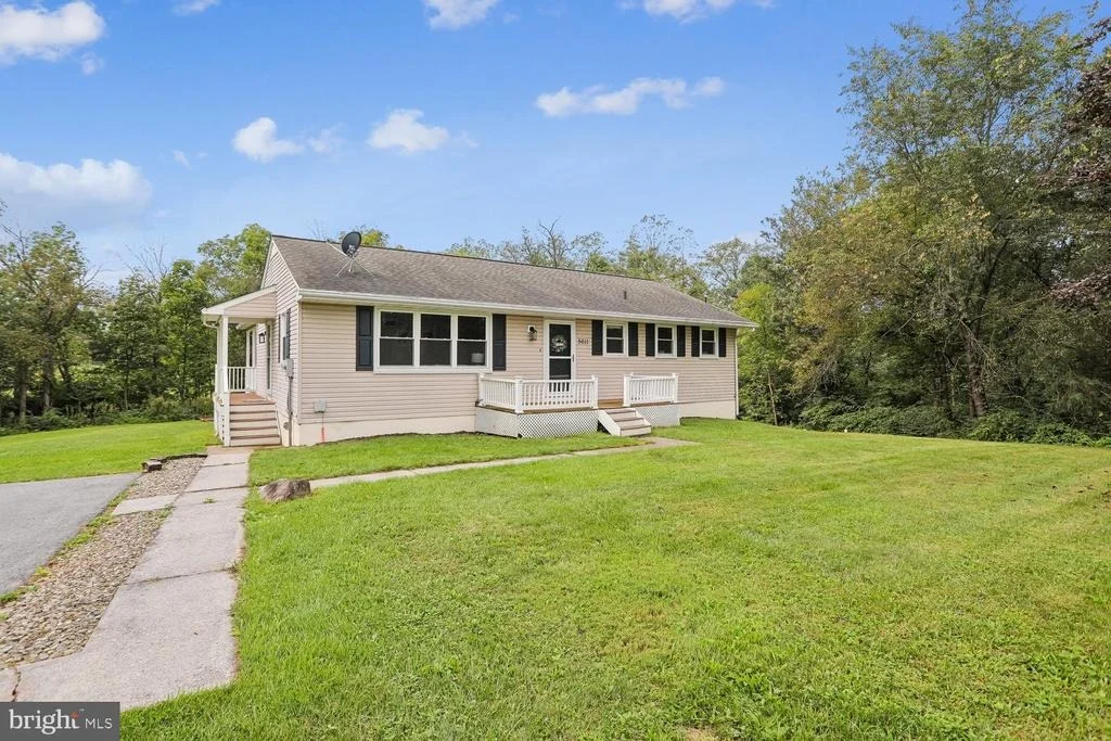 Photo of 5611 BOWERS ROAD