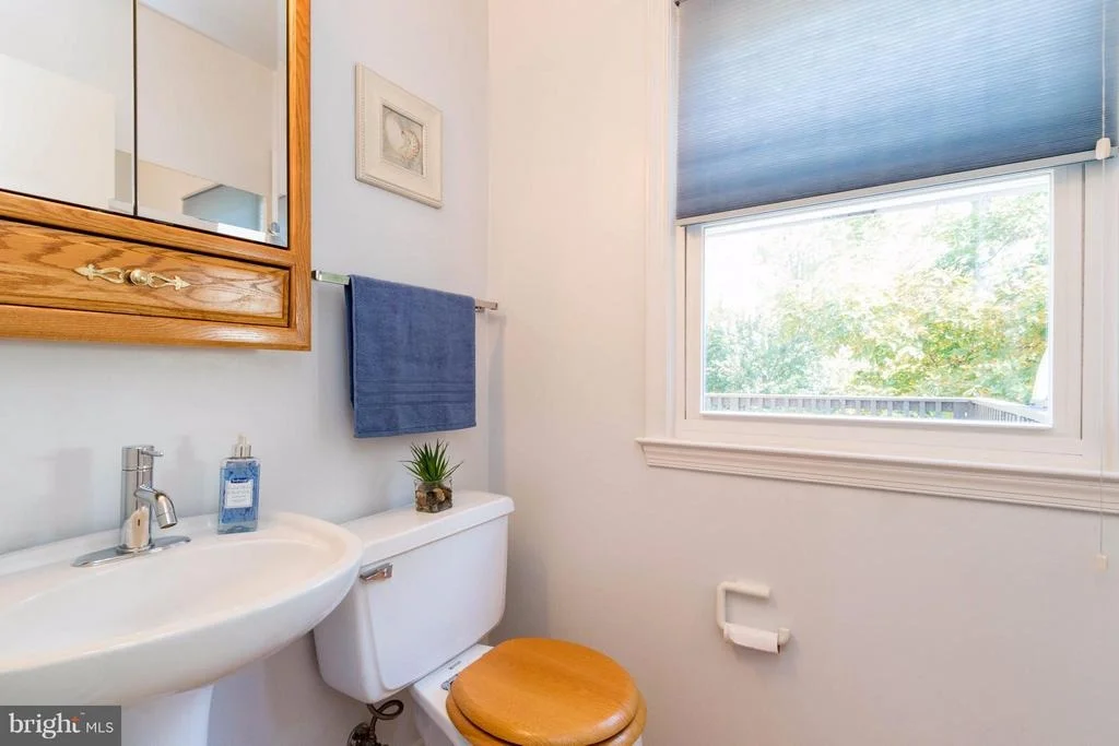 Photo of 9609 PODIUM DRIVE