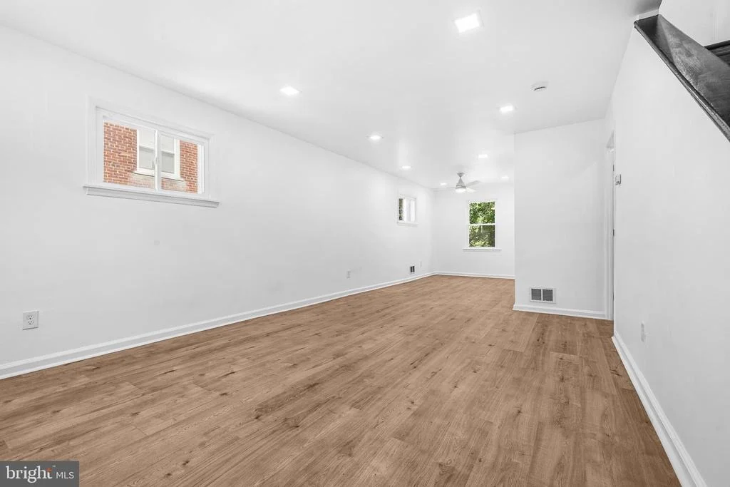 Photo of 1130 46TH PLACE SE