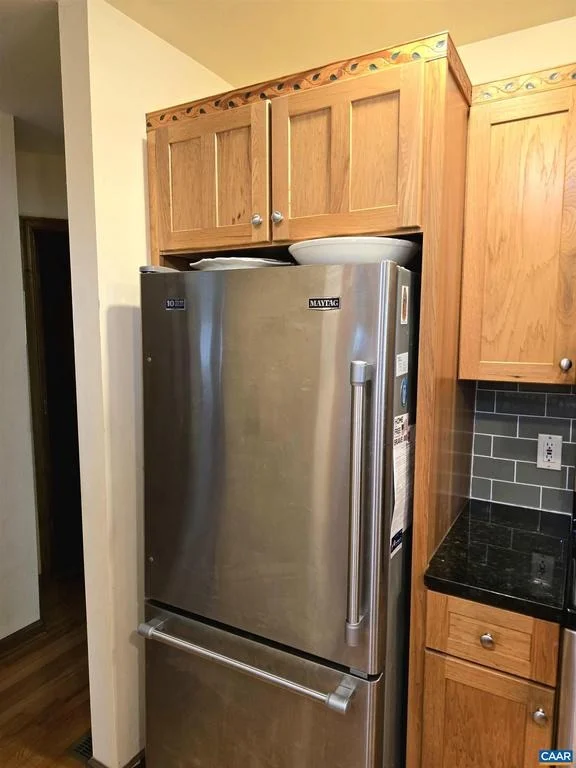 Photo of 798 JEFFERSON DR