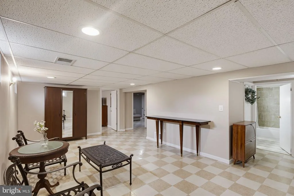 Photo of 1034 DONINGTON CIRCLE