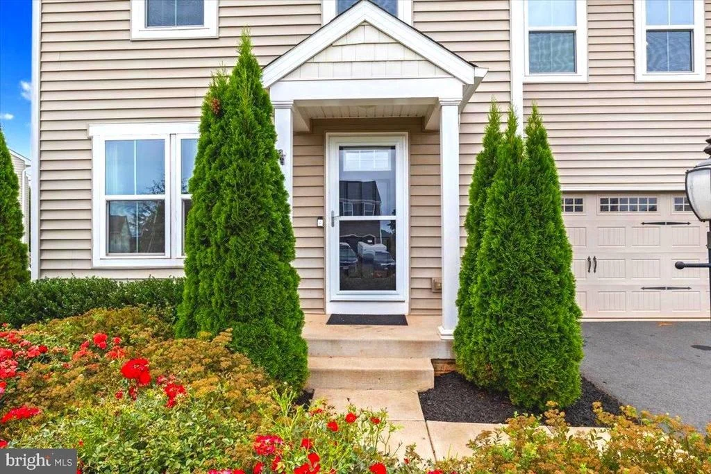 Photo of 2438 POST OAK DRIVE