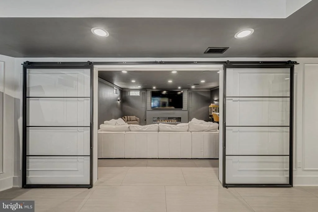 Photo of 24168 SPRING MEADOW CIRCLE