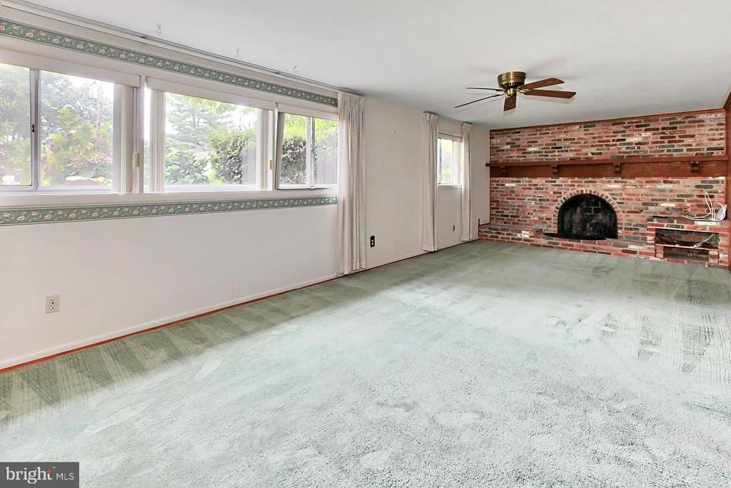 Photo of 5002 REGINA DRIVE