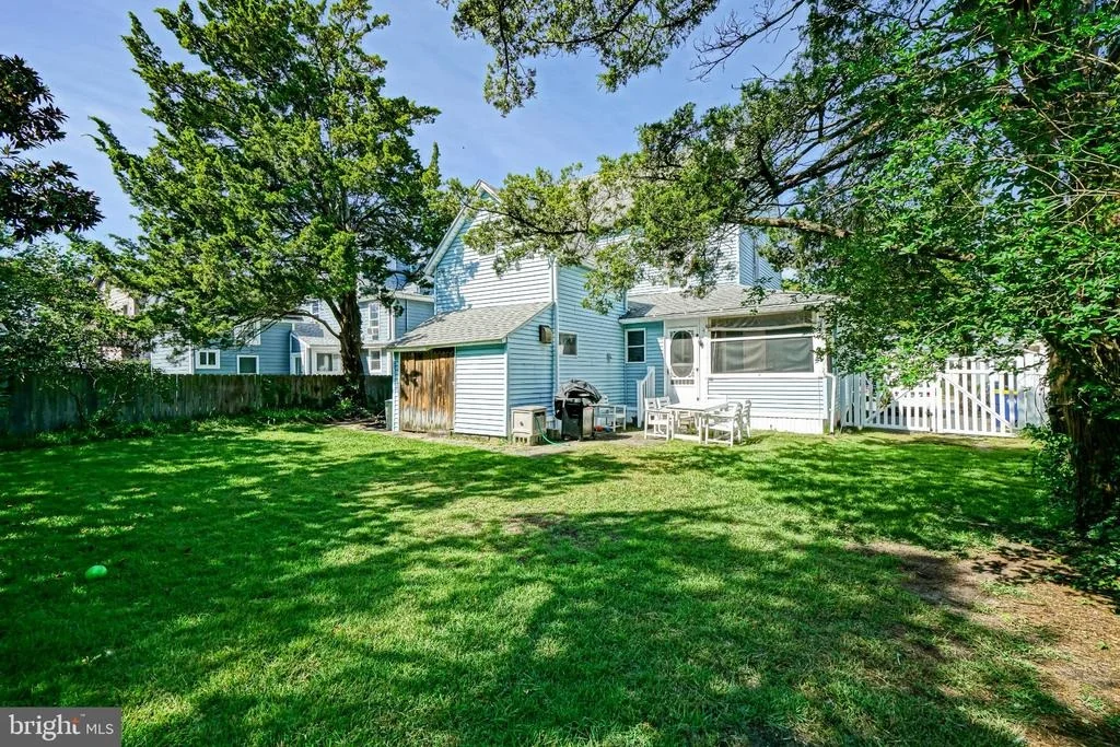Photo of 18 DELAWARE AVENUE