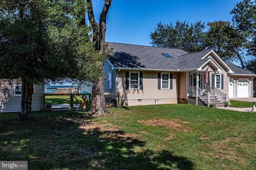 Photo of 976 BRAMMER DRIVE
