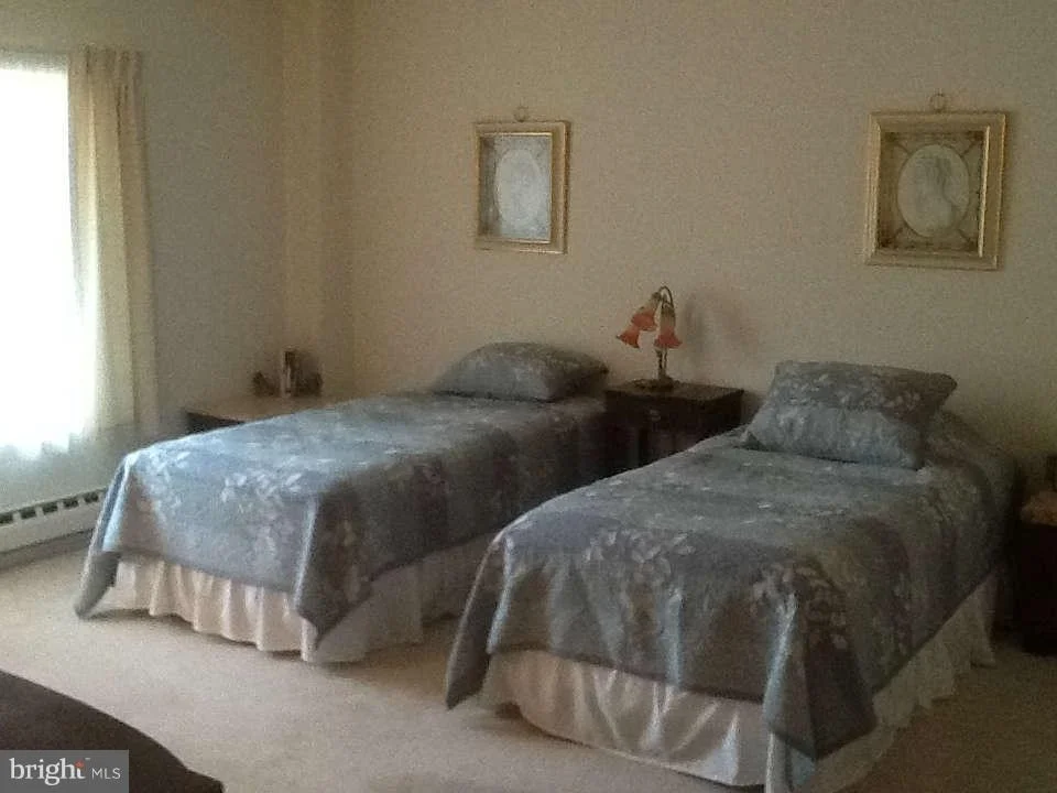 Photo of Unit 152G at 3500 FOREST EDGE DRIVE