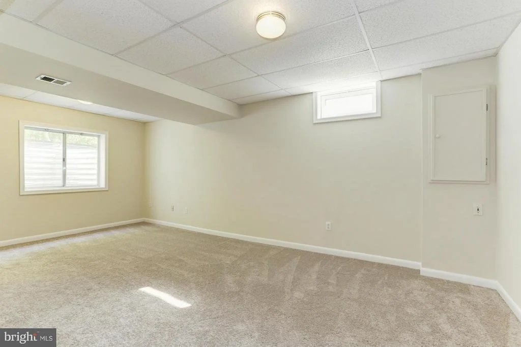 Photo of 7915 EAGLE VIEW DRIVE