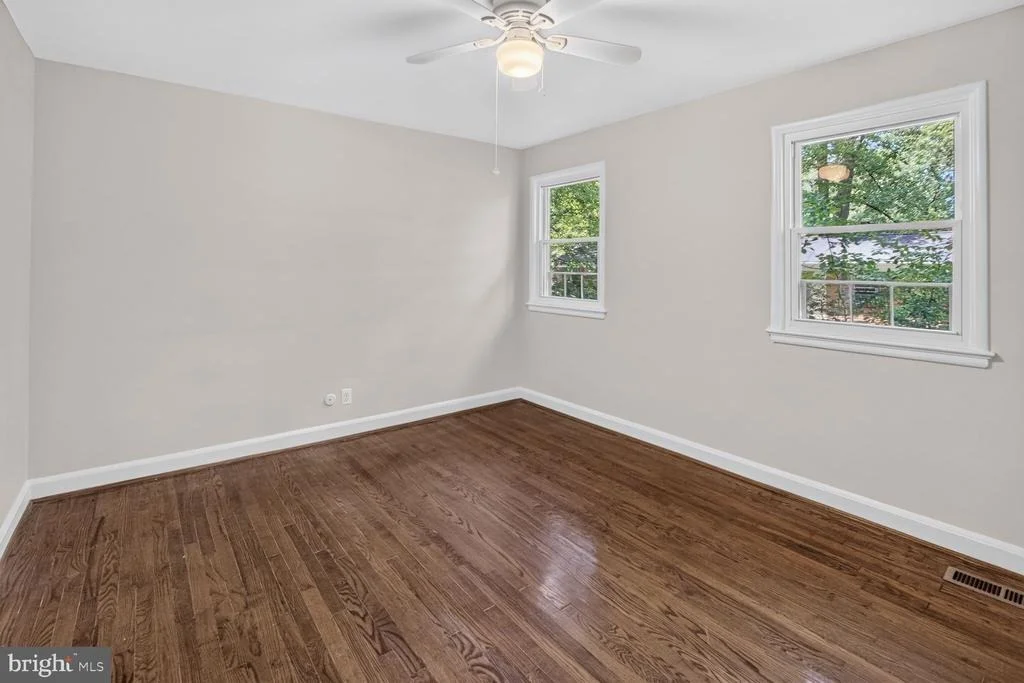 Photo of Unit 143 at 8640 GEREN ROAD