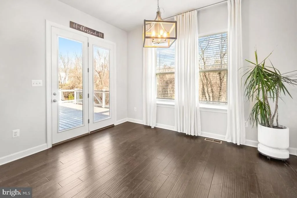 Photo of 5521 HAWK RIDGE ROAD