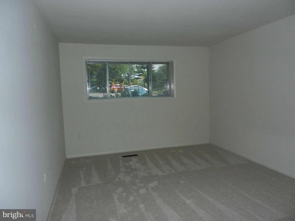 Photo of Unit 1 at 10081 WINDSTREAM DRIVE