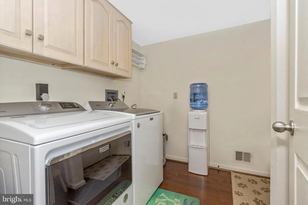 Photo of 8231 FOX HUNT LANE