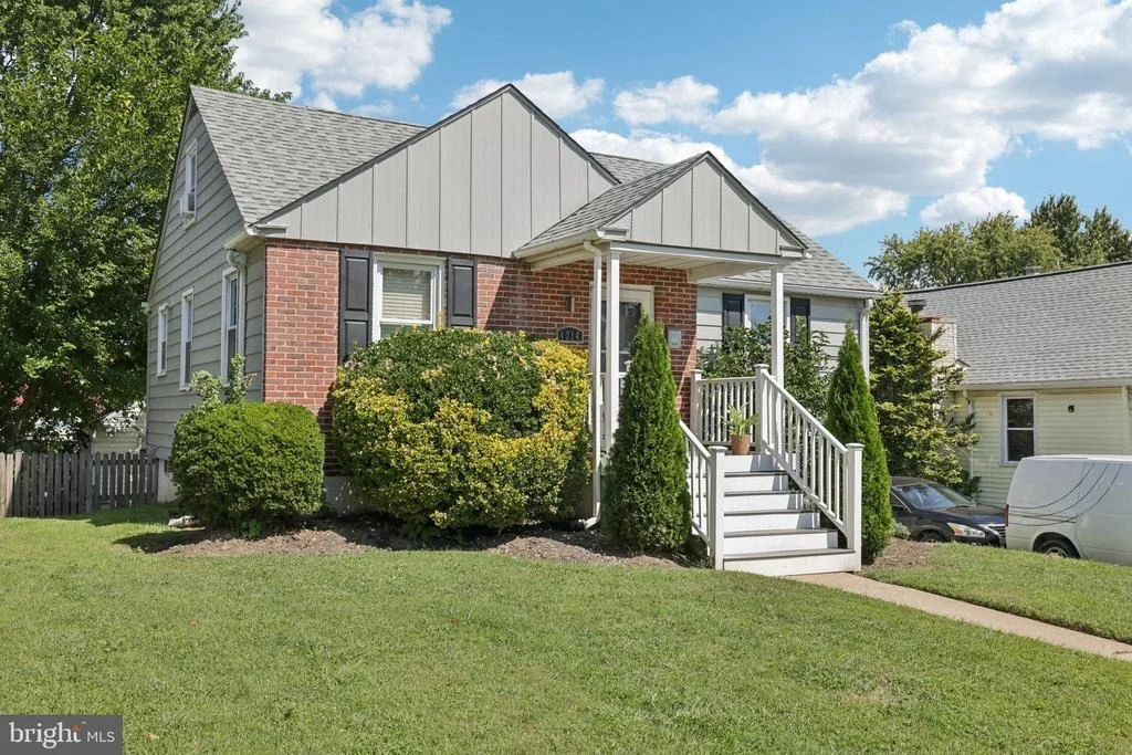 Photo of 4214 THORNCLIFF ROAD