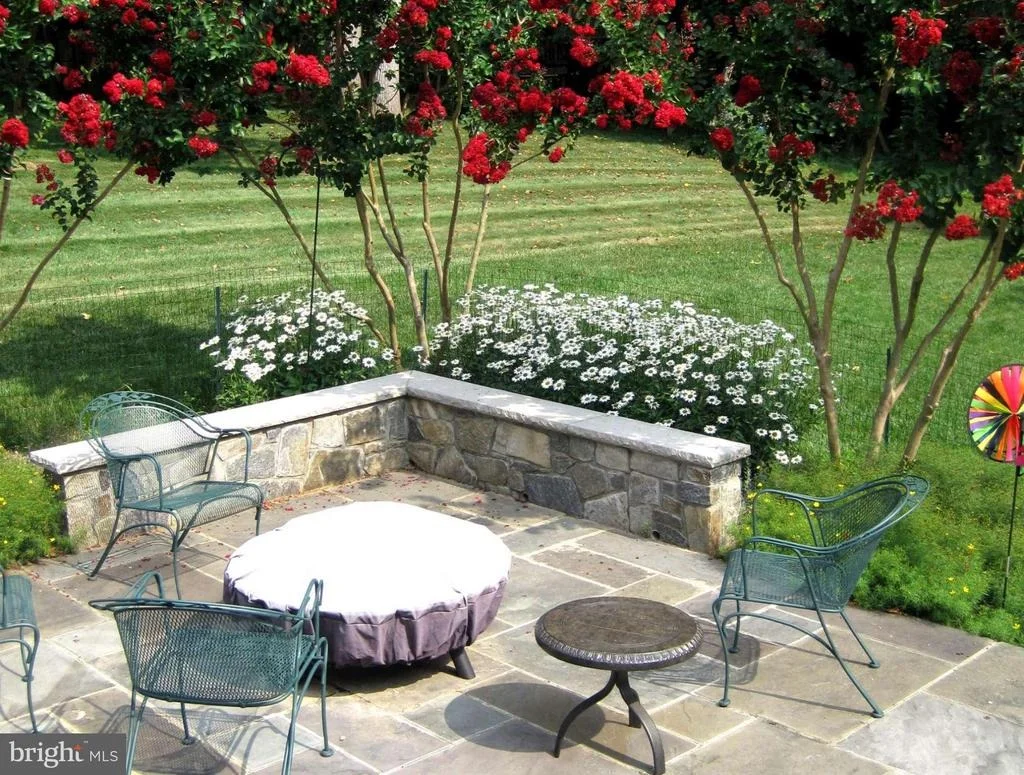 Photo of 2305 TWIN VALLEY LANE