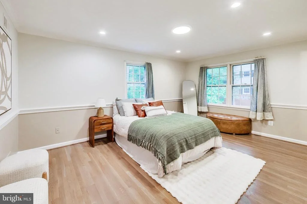 Photo of 6820 COLBURN DRIVE