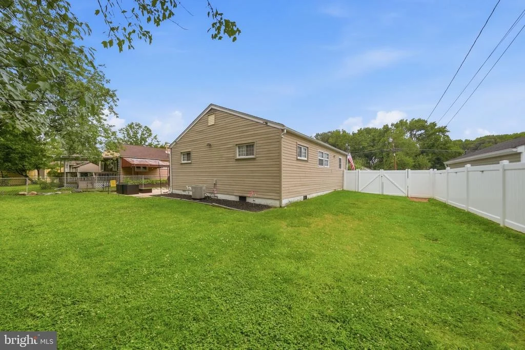 Photo of 2 PAYNE AVENUE