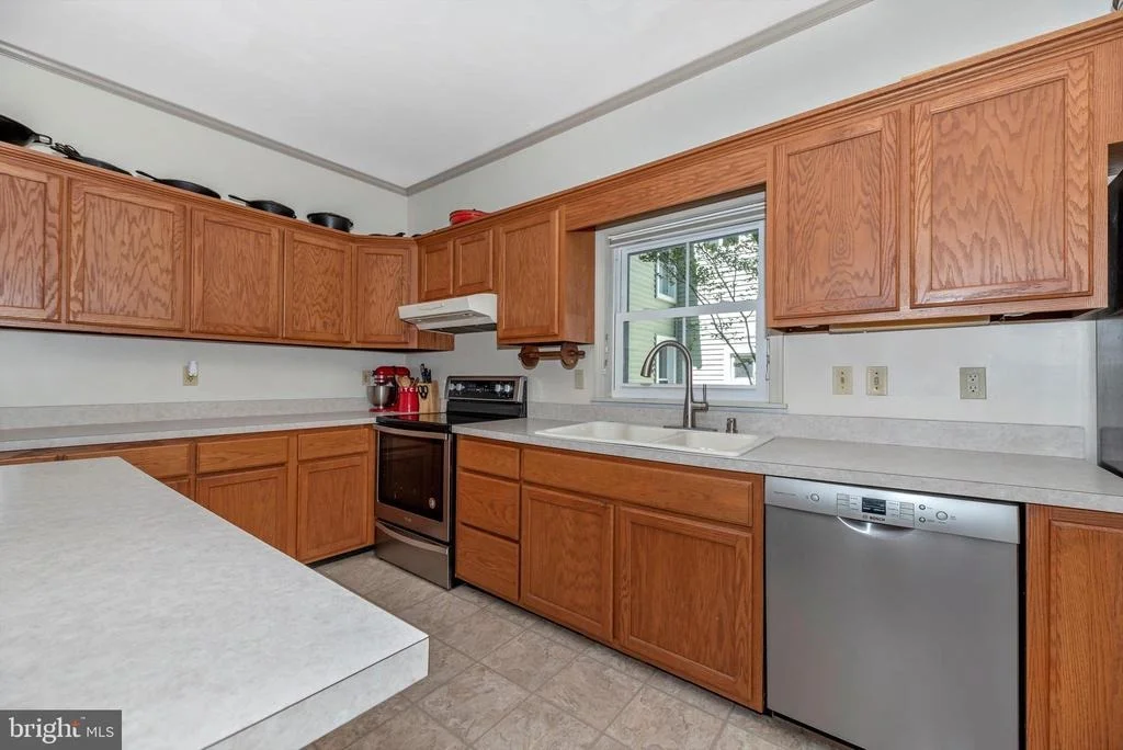 Photo of 403 WALNUT STREET