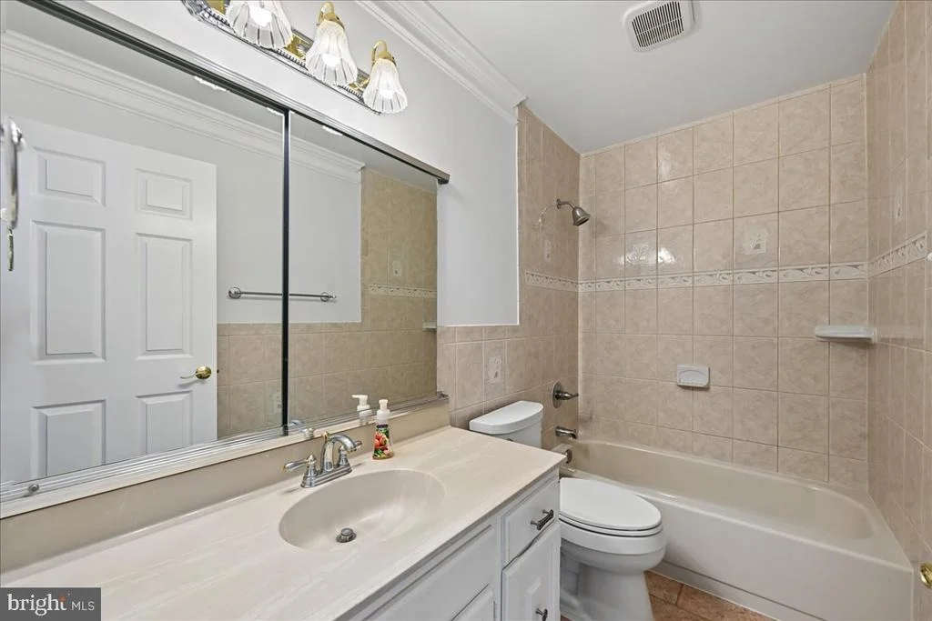 Photo of 7592 RUXTON DRIVE