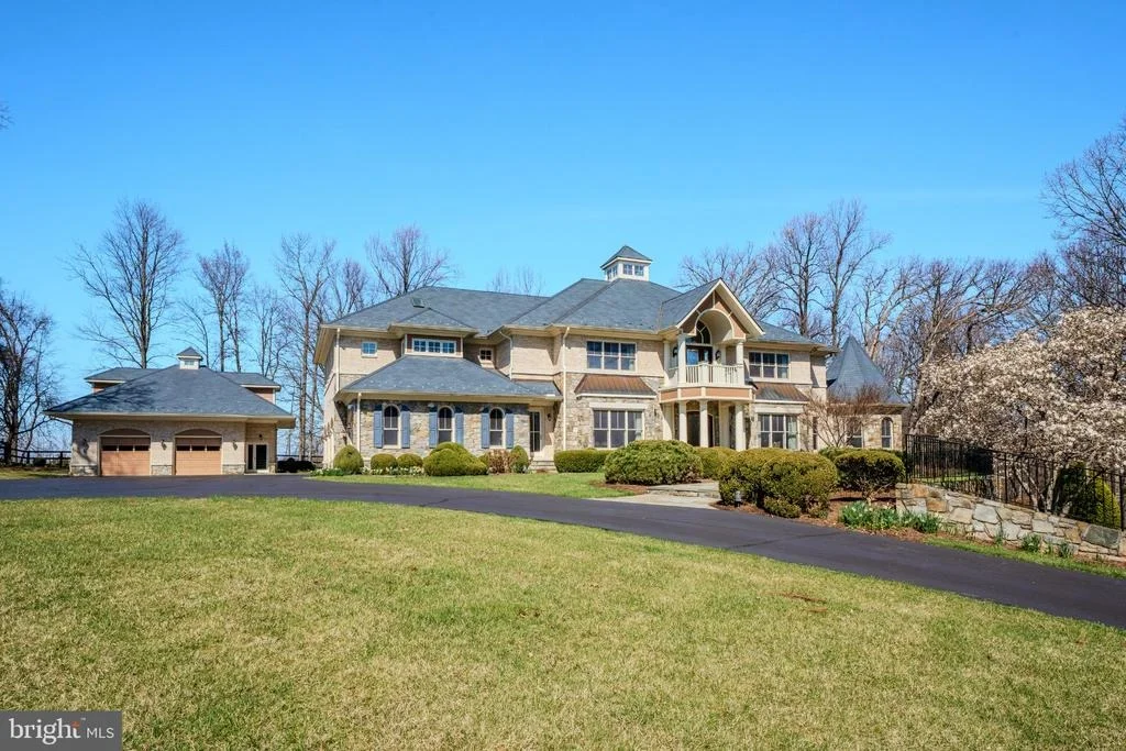 Photo of 40436 BEACON HILL DRIVE