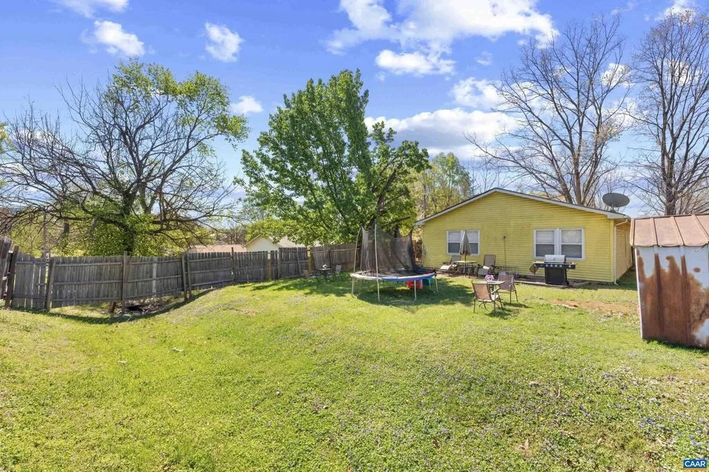 Photo of 215 DICE ST