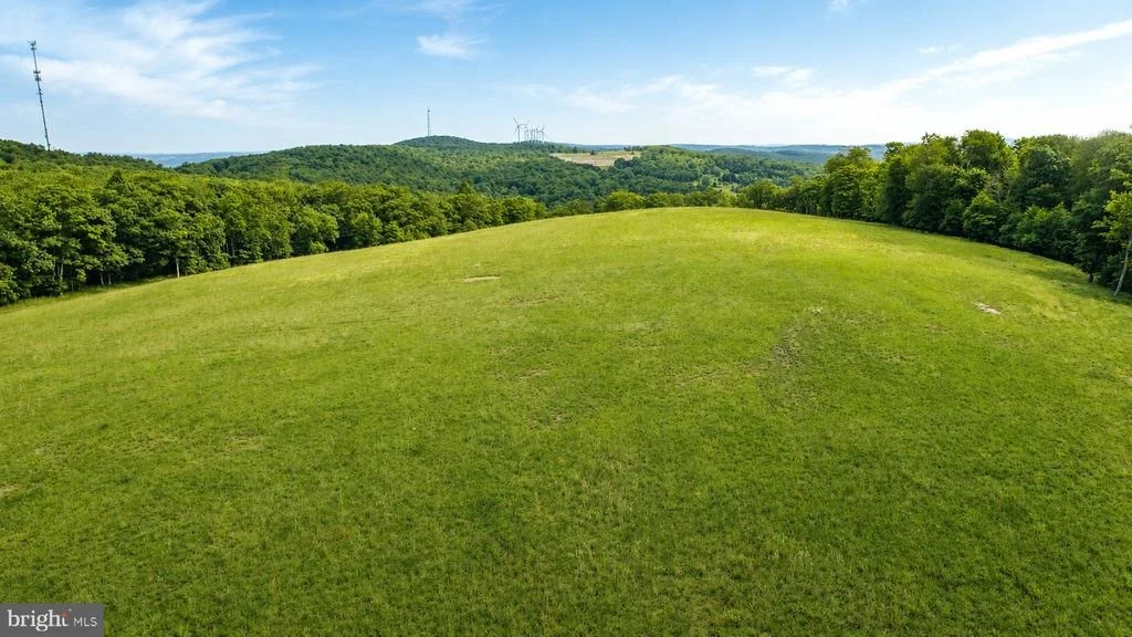 Photo of 2189 TABLE ROCK ROAD