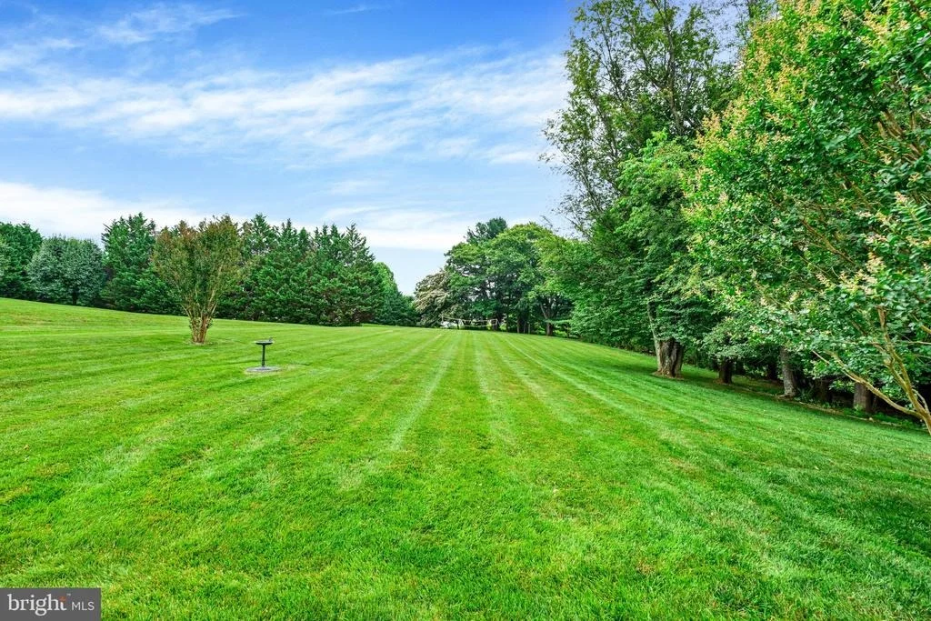Photo of 2003 FALLSTON VALLEY DRIVE